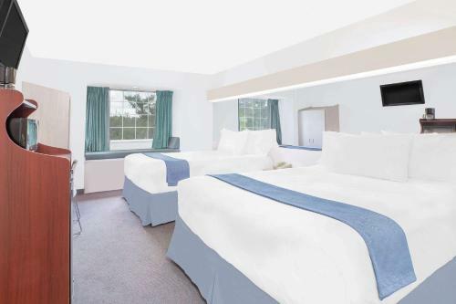 Hotel Microtel Inn & Suites By Wyndham Broken Bow