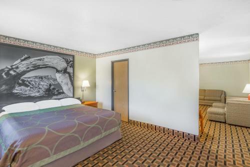 Motel Super 8 By Wyndham Grants Pass