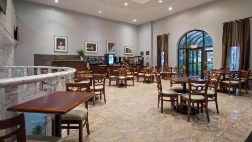 Best Western Plus Concordville Hotel