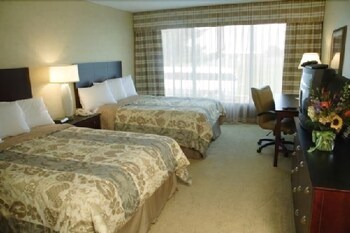 Hotel Lancaster Host Resort And Conference Center