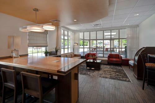 Posada Best Western Plus - King Of Prussia
