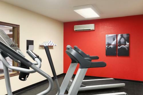 Posada Country Inn & Suites Lehighton