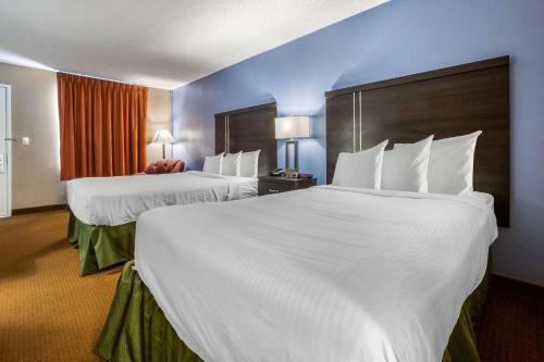 Hotel Days Inn & Suites Amish Country Lancaster