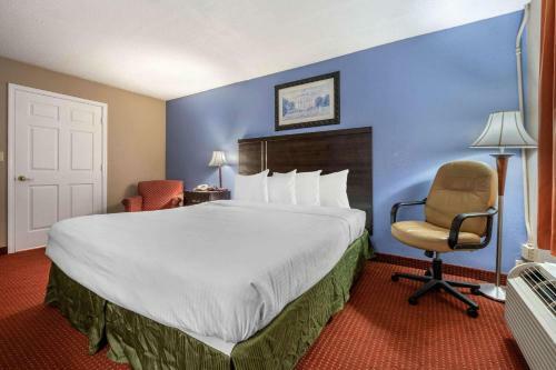 Hotel Days Inn & Suites Amish Country Lancaster