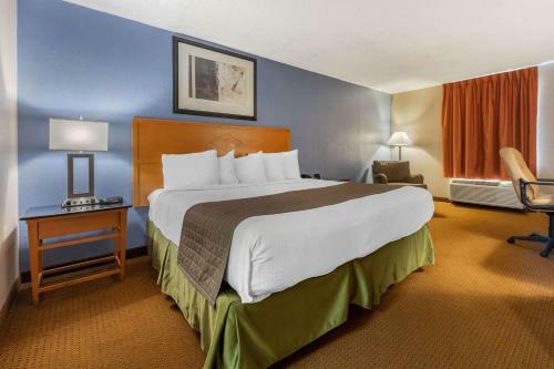 Hotel Days Inn & Suites Amish Country Lancaster