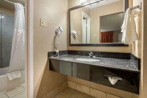 Hotel Days Inn & Suites Amish Country Lancaster