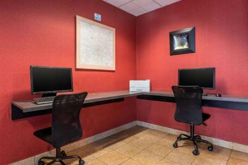 Hotel Days Inn & Suites Amish Country Lancaster