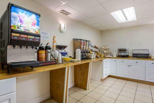 Hotel Days Inn & Suites Amish Country Lancaster