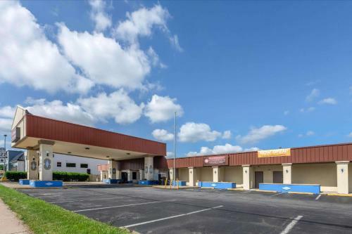 Hotel Days Inn & Suites Amish Country Lancaster