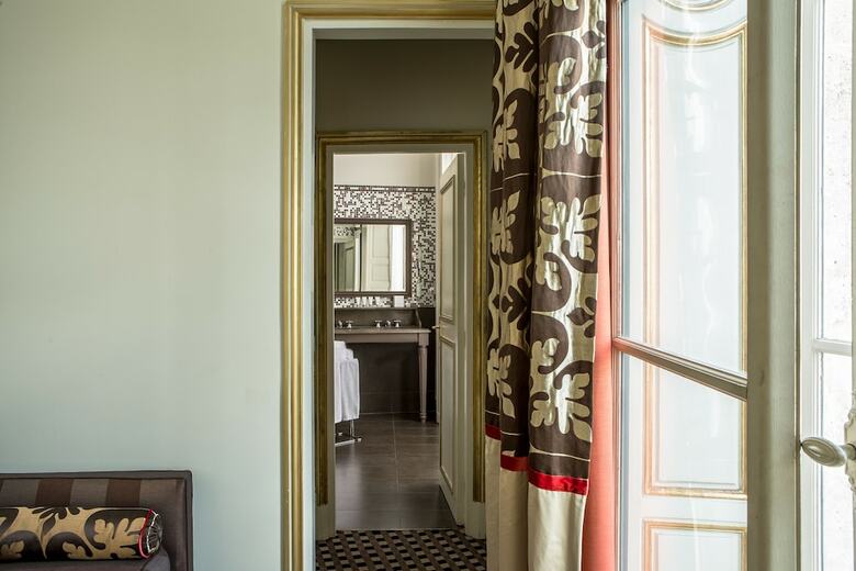 Hotel Mansart