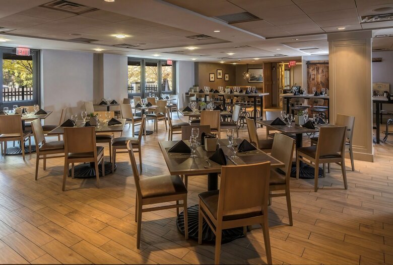 Doubletree By Hilton Hotel & Suites Pittsburgh Downtown