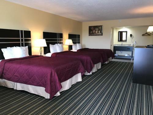 Soudersburg Motel