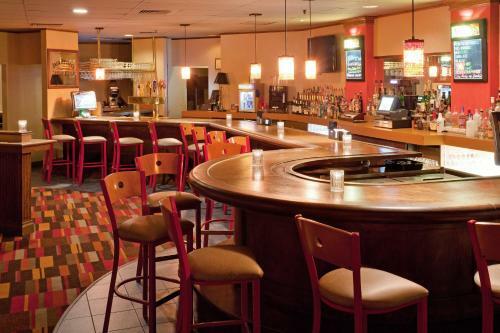 Crowne Plaza Hotels & Resorts Reading
