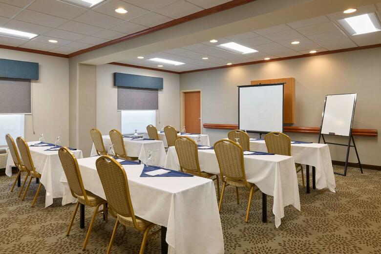 Hotel Hampton Inn & Suites Providence / Smithfield