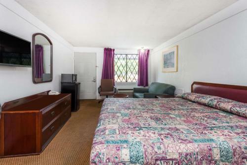 Hotel Knights Inn - Columbia