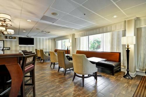 Hotel Hampton Inn Patriots Point