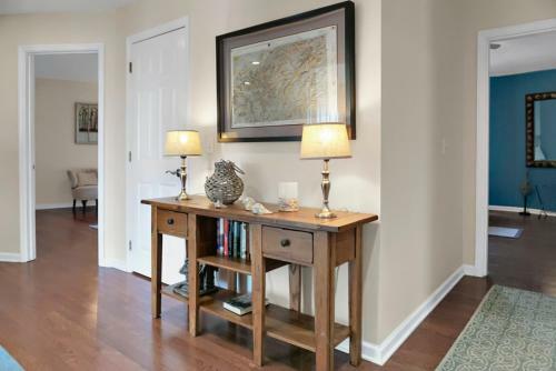 510 W Ashley-mountain To Sea