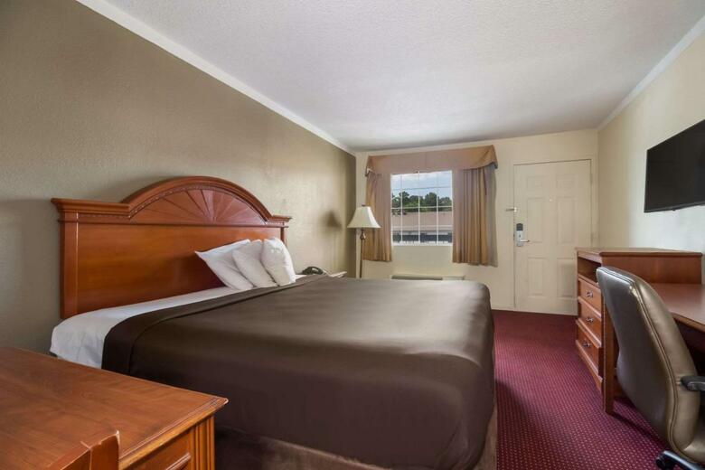 Suburban Extended Stay Hotel Florence