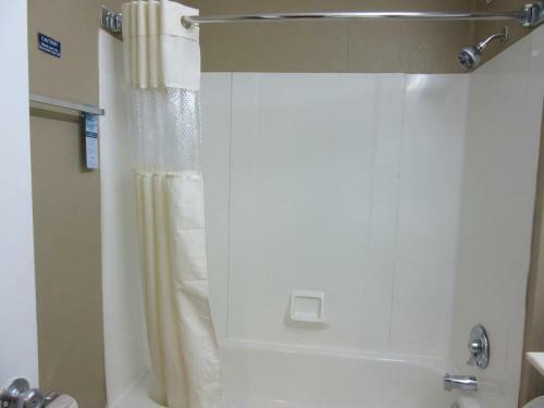 Hotel Microtel Inn By Wyndham Columbia Two Notch Road Area