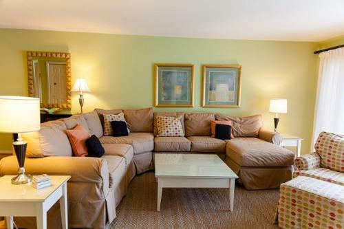 Hotel Wild Dunes Resort - Vacation Rentals
