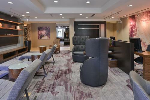 Hotel Courtyard By Marriott Northeast/i-77