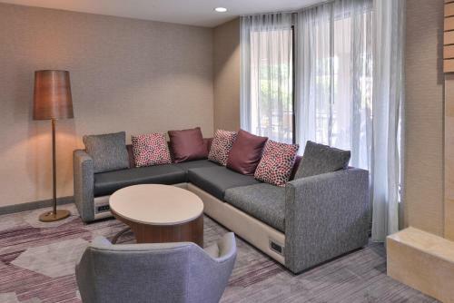 Hotel Courtyard By Marriott Northeast/i-77