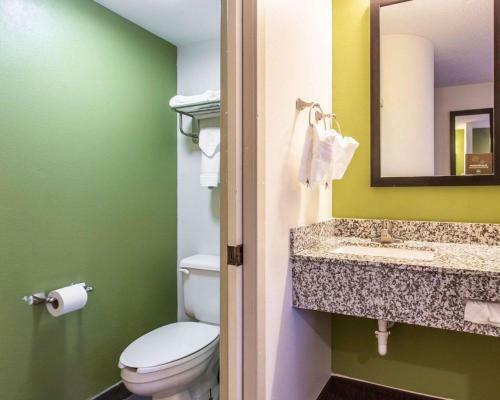 Hotel Sleep Inn At Bush River Road