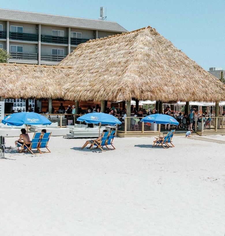 Hotel The Beach House A Holiday Inn Resort