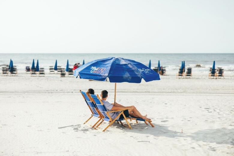 Hotel The Beach House A Holiday Inn Resort