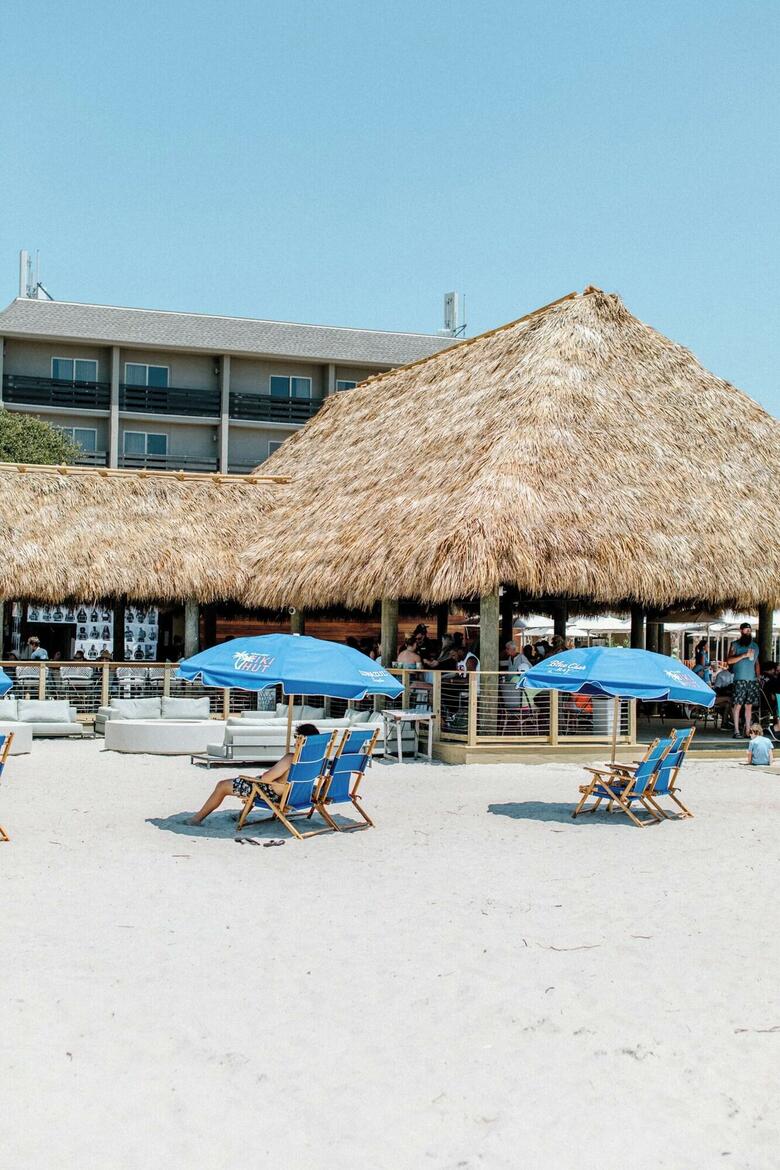 Hotel The Beach House A Holiday Inn Resort