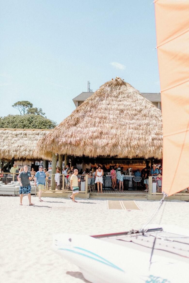 Hotel The Beach House A Holiday Inn Resort