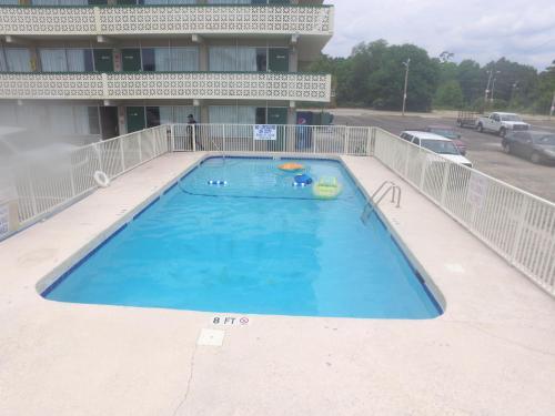 The Virginian Motel