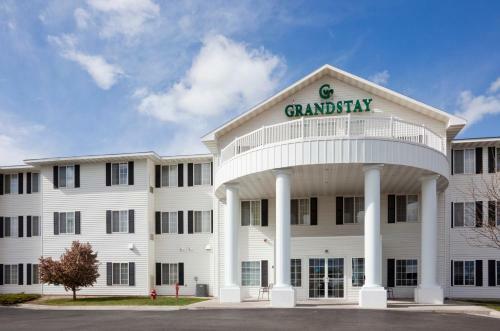 Hotel Grandstay Residential Suites