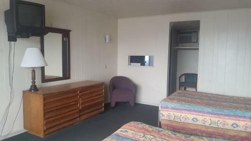 Coral Sands Motel