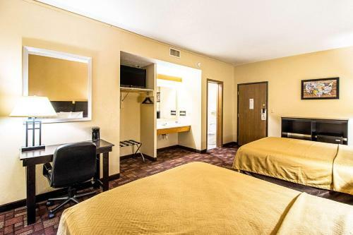 Hotel Econo Lodge Watertown