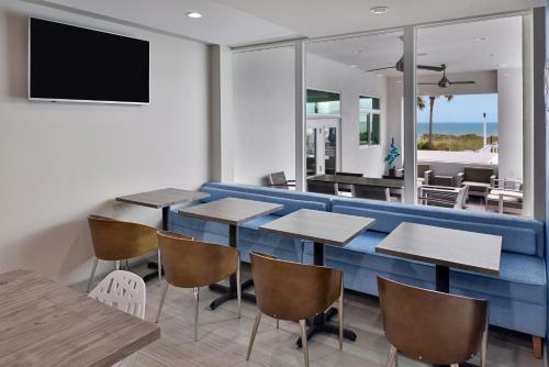 Posada Cabana Shores Inn