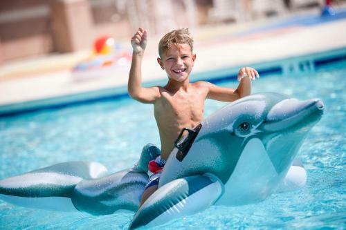 Hotel Tilghman Beach And Golf Resort