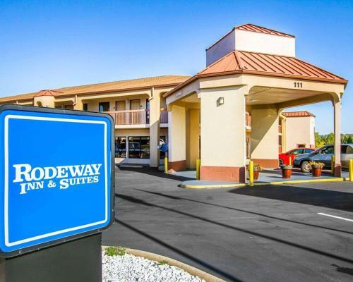 Hotel Rodeway Inn & Suites North Clarksville