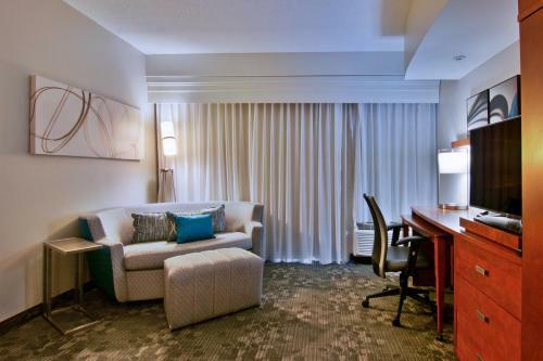 Hotel Courtyard By Marriott Clarksville