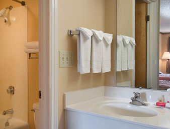 Motel Travelodge - Cleveland