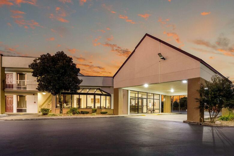 Hotel Red Roof Inn Clarksville