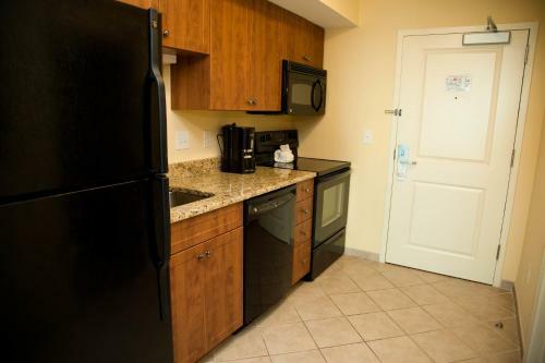 Hotel Towers At North Myrtle Beach