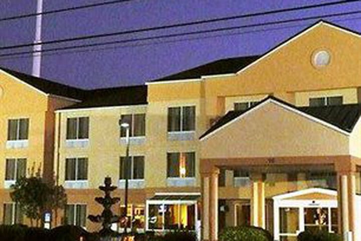 Hotel Fairfield Inn & Suites Clarksville