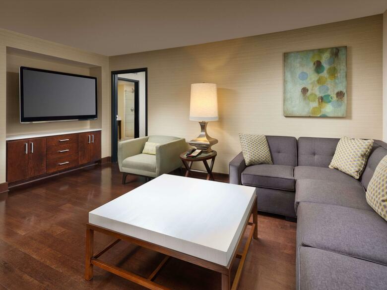Hotel Doubletree By Hilton Chattanooga Downtown