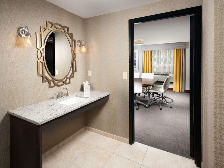 Hotel Doubletree By Hilton Chattanooga Downtown