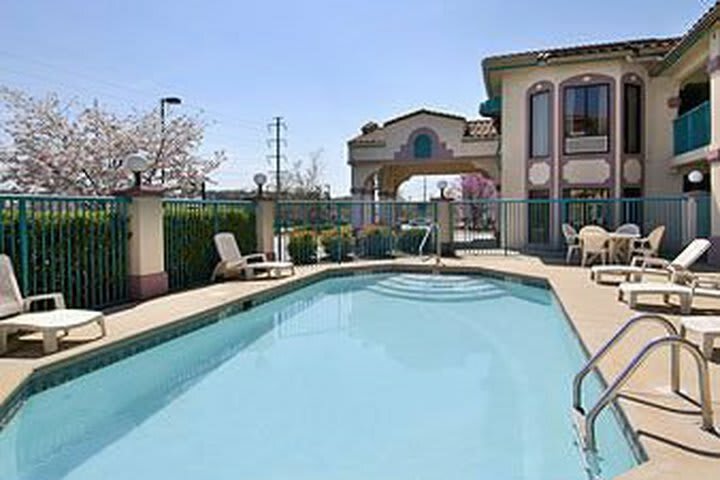 Motel Days Inn Franklin