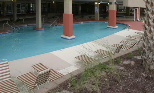 Hotel Bahama Sands Luxury Condominiums