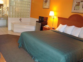 Motel Quality Inn And Suites