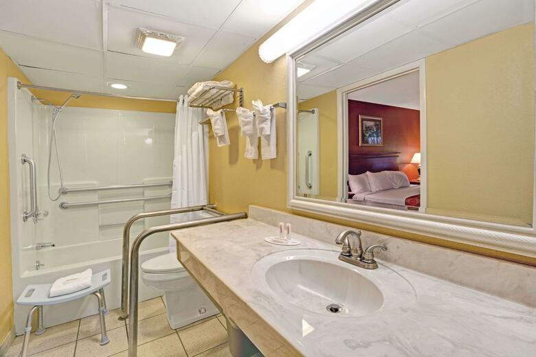 Hotel Super 8 Gatlinburg Downtown Convention Center