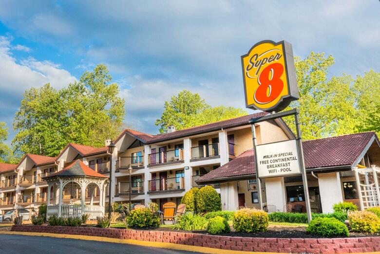Hotel Super 8 Gatlinburg Downtown Convention Center